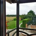 Na Lednicke Apartment *